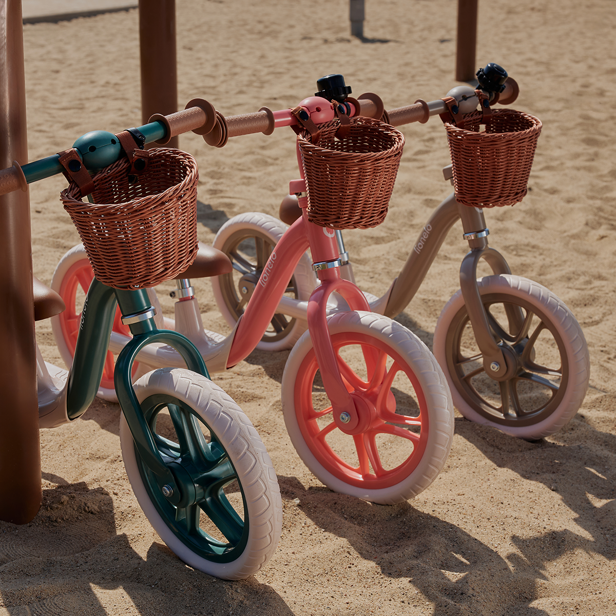 children's bicycle product view 7 Lionelo Alex Plus Beige Sand