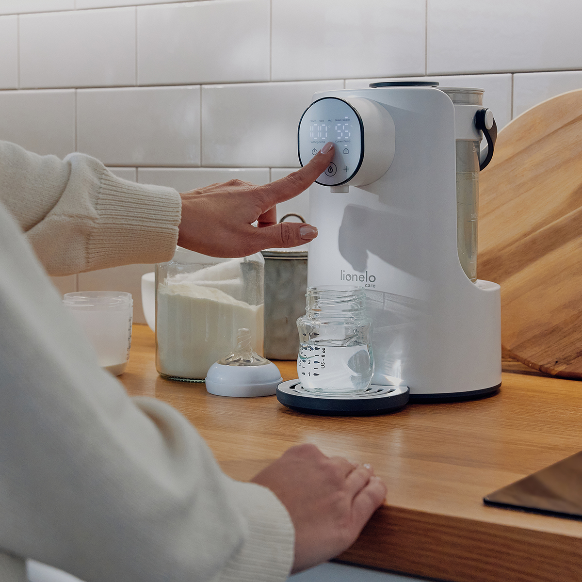 baby feeding appliance product view 3 Lionelo BABYPRESTO White Natural