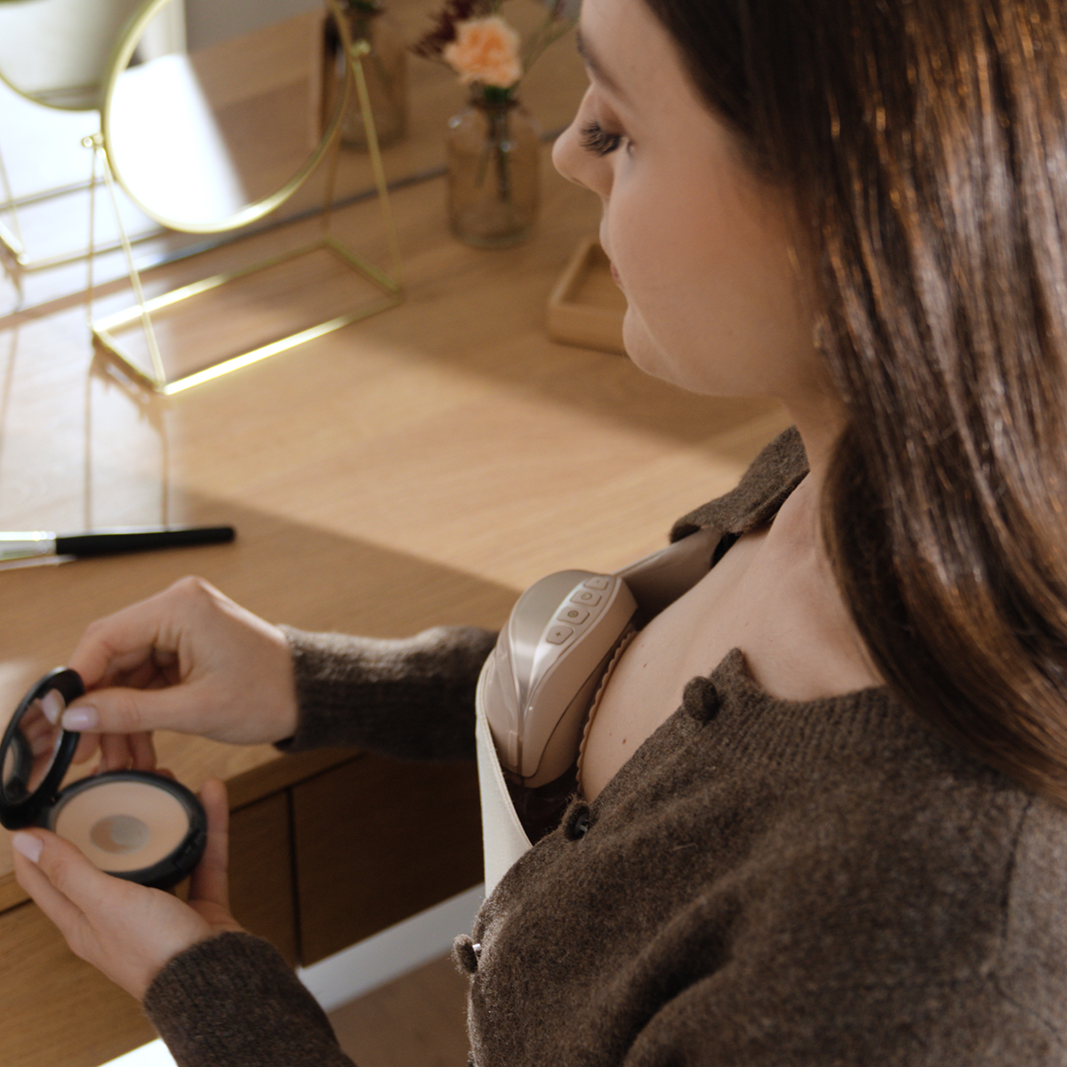 breast pump product view 2 Lionelo Fidi Free Slim