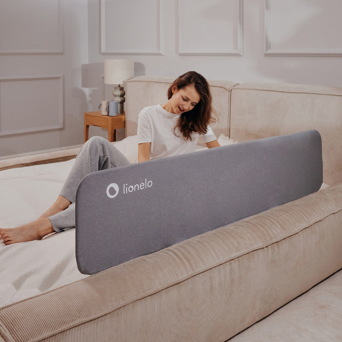 bed safety rail product view 2 Lionelo Lora XL Beige Sand
