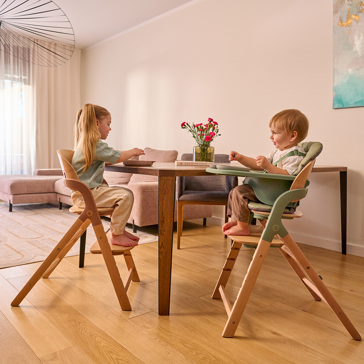 convertible high chair product view 4 Lionelo Megan Grey Wood