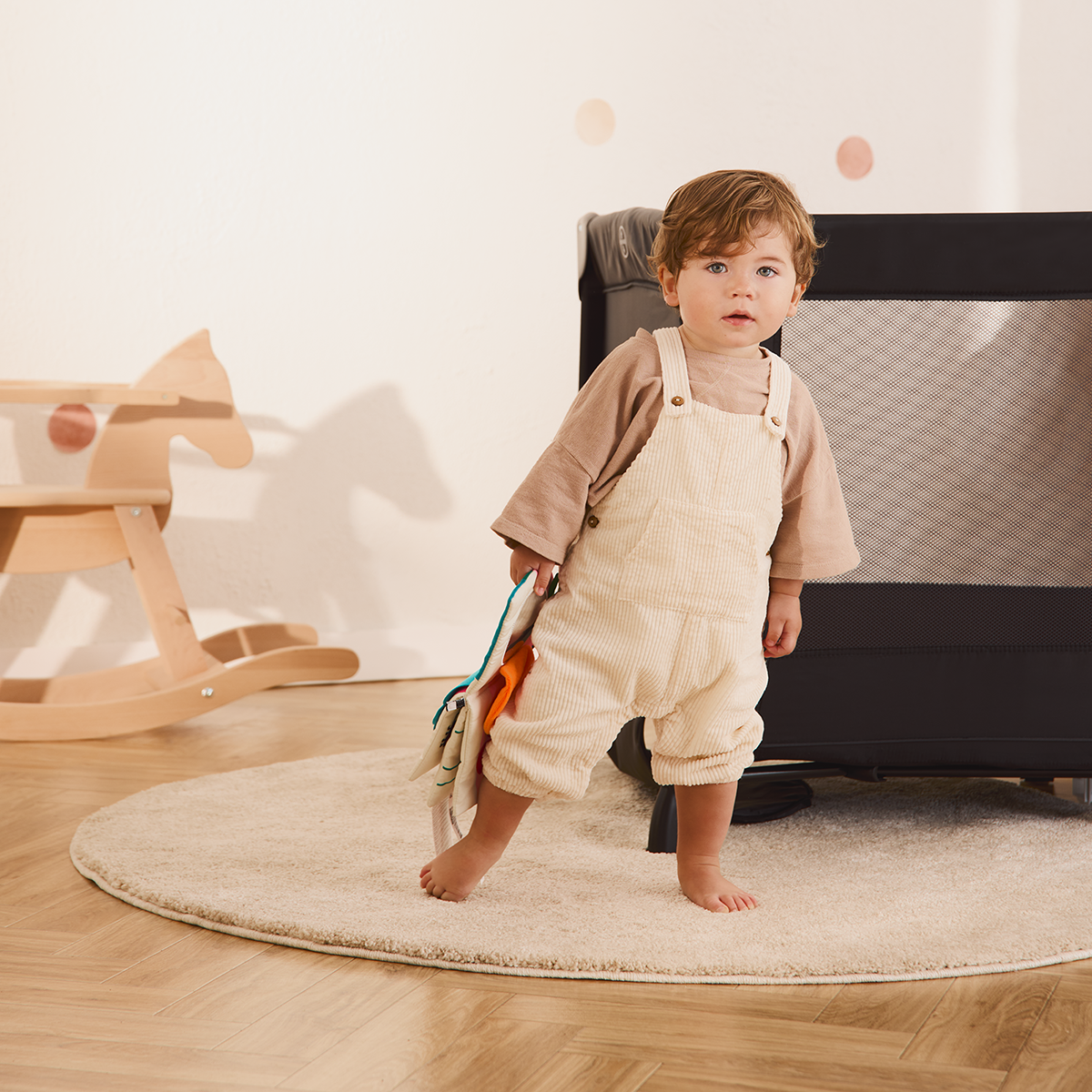 travel cot product view 3 Lionelo Stefi Beige Sand
